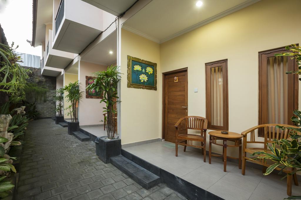 Griya Tunjung Sari Hotell Denpasar Eksteriør bilde